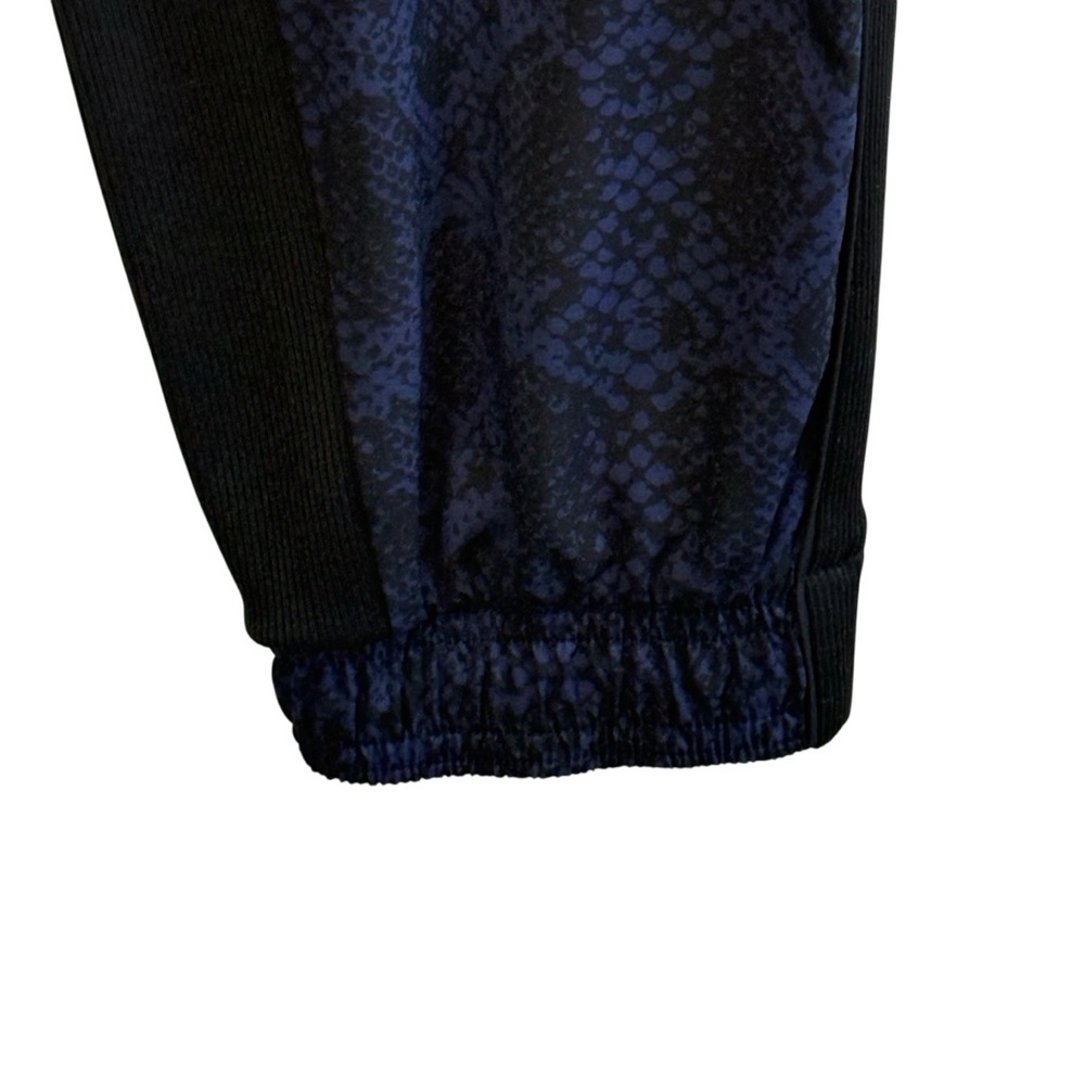Athleta Brooklyn Joggers In Blue Python. Size 6 - image 4